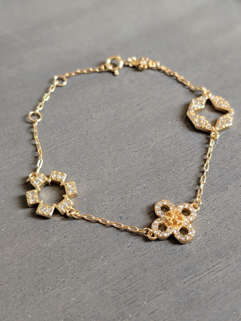 TORY BURCH Forget Me Not Pave Clover Connector Charm Gold Bracelet